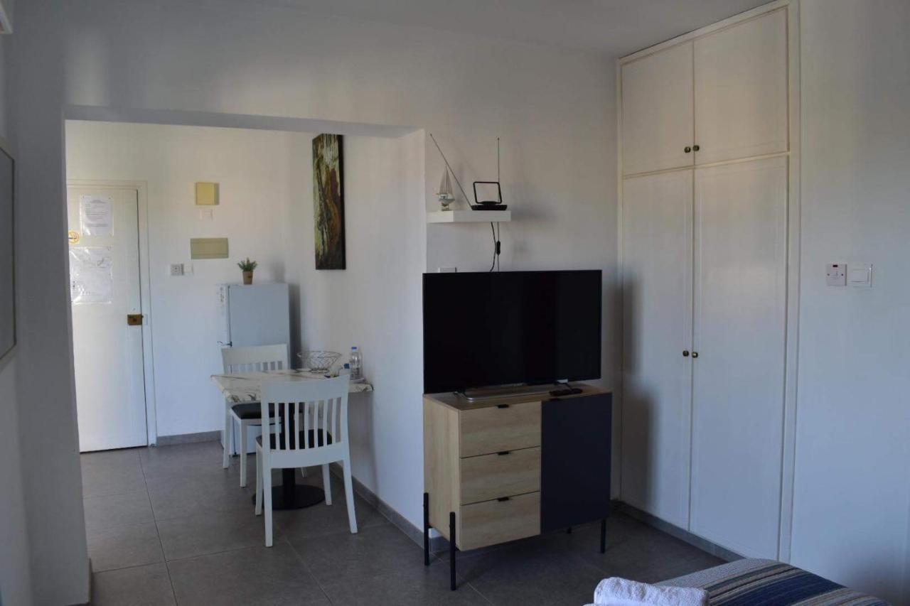 Maria Holiday Apartments โปรทาราส ภายนอก รูปภาพ